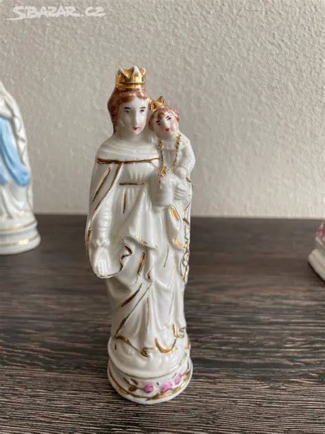 Panna Marie Svatohostýnská mozaika náhrobek Sochorovy