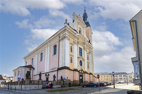 kostel sv. Panny Marie - Kroměříž a Rožnov pod Radhoštěm