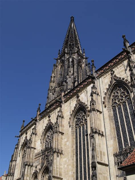 Kostel svatého Bartoloměje - gotická architektura