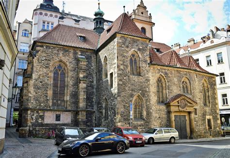 kostel svatého Martina ve zdi půdorys a síť žebrových kleneb