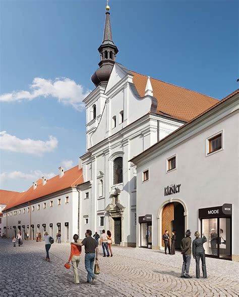architektura kláštera Voršilek v Doksech