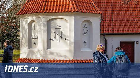 Vizualizace Áronského požehnání a trojice bohů v křesťanské symbolice