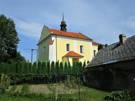 Zobrazení zvonice na staré fotografii
