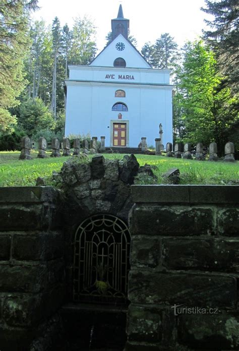 historická kaple v Lachovicích a okolí