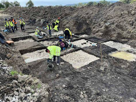 Archeologický výzkum Dolní Bojanovice - jámy a nálezy