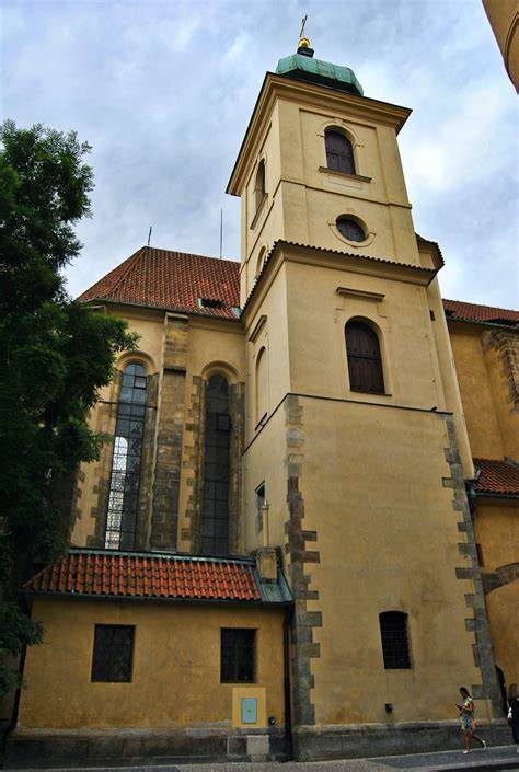 kostel sv. Anna v Starém Městě - historická architektura