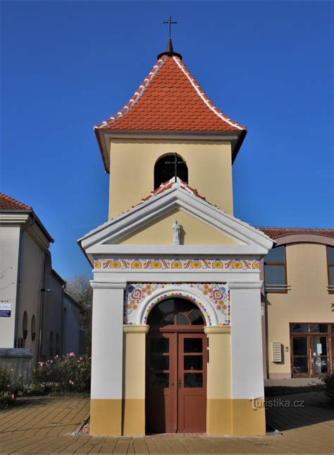 kaplicka sv. terezie kostice architektura
