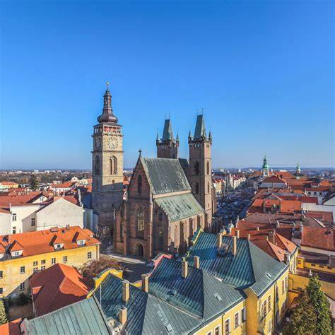 Pohled na katedrálu z vyhlídkové plošiny