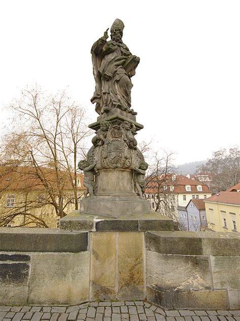 socha Ignáce z Loyoly na Karlově mostě (historie)