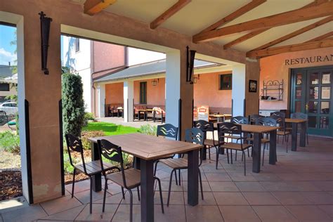 restaurace a hotel venkovní výhled Jevíčko
