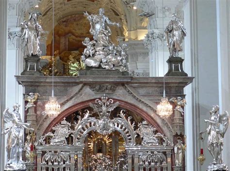 Gnadenkapelle Mariazell a hlavní oltář