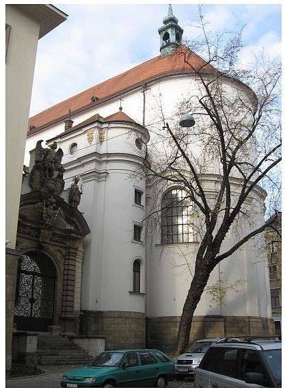 obrazy a oltáře jezuitského kostela Brno