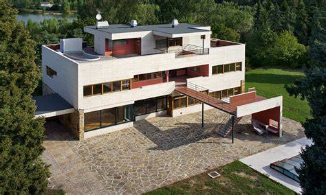 architektonika funkcionalistická budova vinohrady schéma