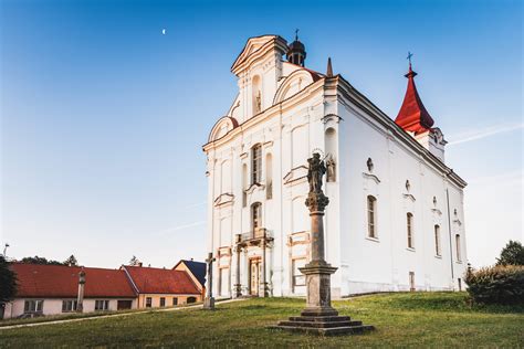 kostel sv. Tomáše z Canterbury Nová Cerekev pohled západ