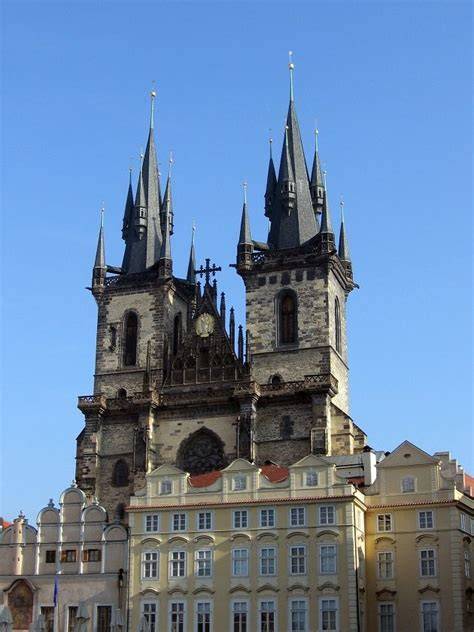 Týnský chrám architektura pohled