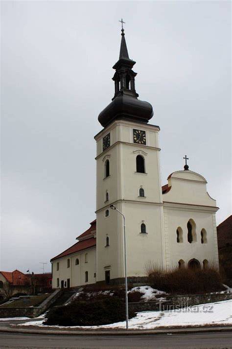 kostel sv Vaclava mcela zvonice