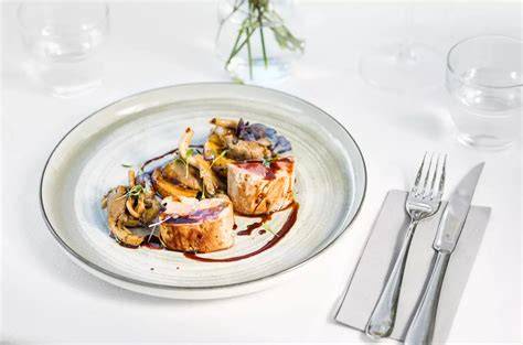restaurace voda v resortu svatá kateřina