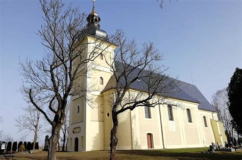 Kostel Neposkvrněného početí Panny Marie ve Strašnicích - půdorys a věž