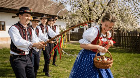 Hanácká velikonoční tradice - průvod a kroje