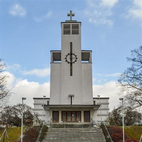 architektura kostela Anežky Česká záběhlice