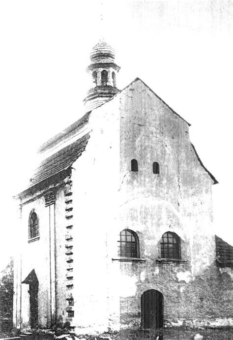 Kaple sv. Lukáše Evangelisty - milánská architektura a detaily fasády