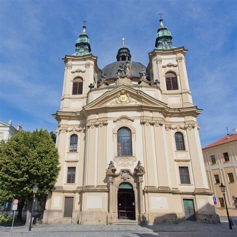 kostel sv. Jana Křtitele fasáda a věž