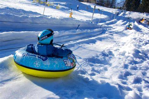 snowtubing dráha Bedřichov - zimní zábava