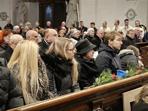 obřad křtu a jeho průběh v kostele