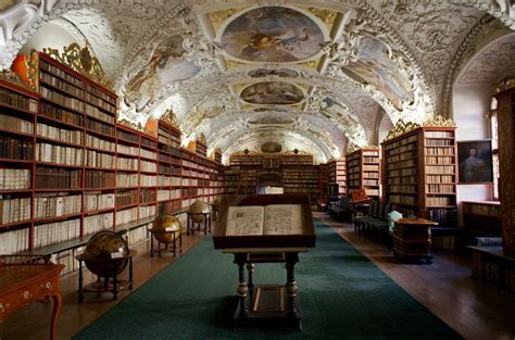 Strahovský klášter historický areál a knihovna