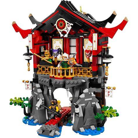 postavy lego ninjago chrám světla