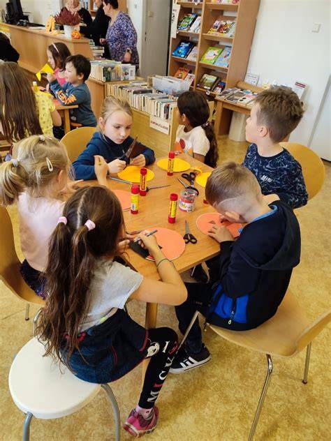 Fotogalerie Bratrské školy - třídy a výuka