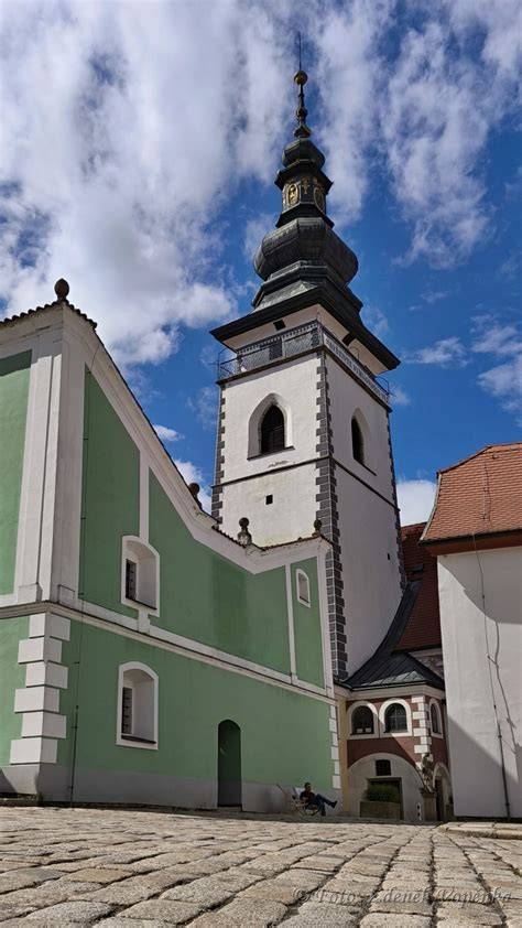 vyhlidka z věže polne kostela
