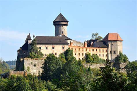 Hrad Sovinec historické panorama
